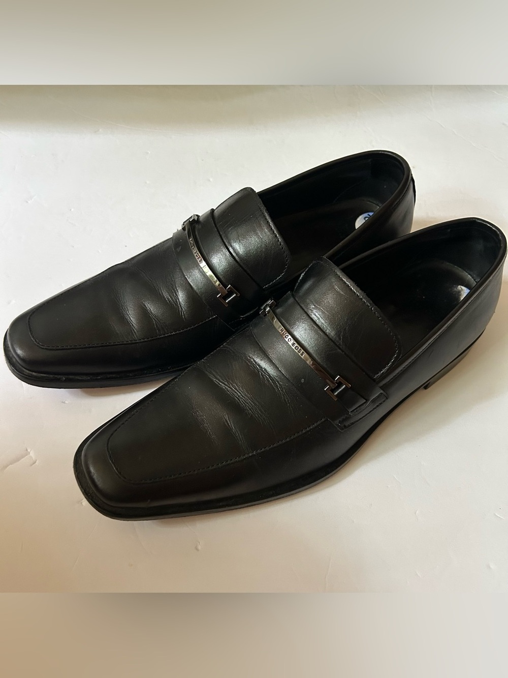 Hugo Boss Men's Black Leather Loafers Silver Logo Bar Size 7.5
